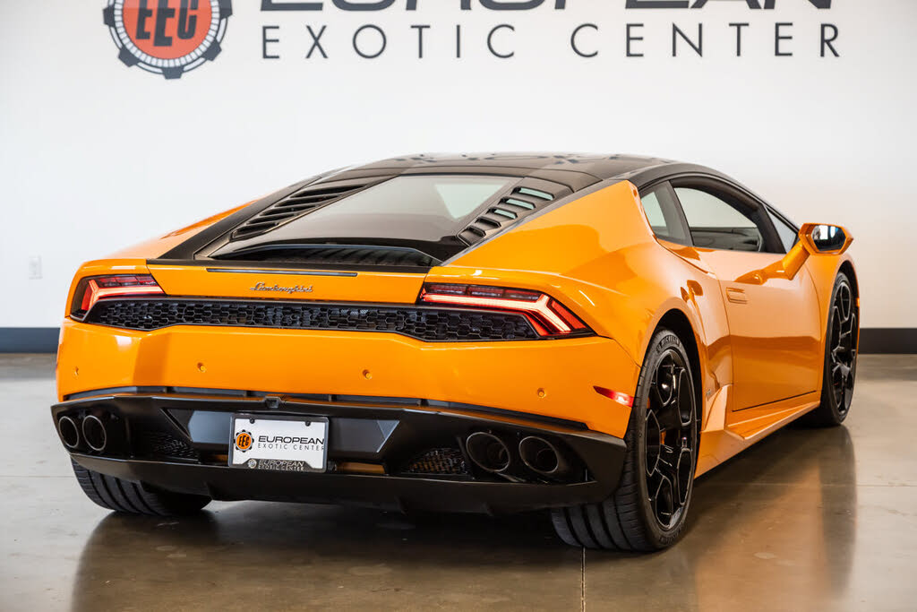 2015 Lamborghini Huracan LP 610-4 photo 10 of 24
