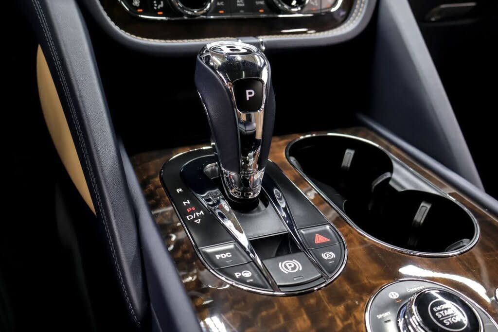 2021 Bentley Bentayga V8 AWD photo 19
