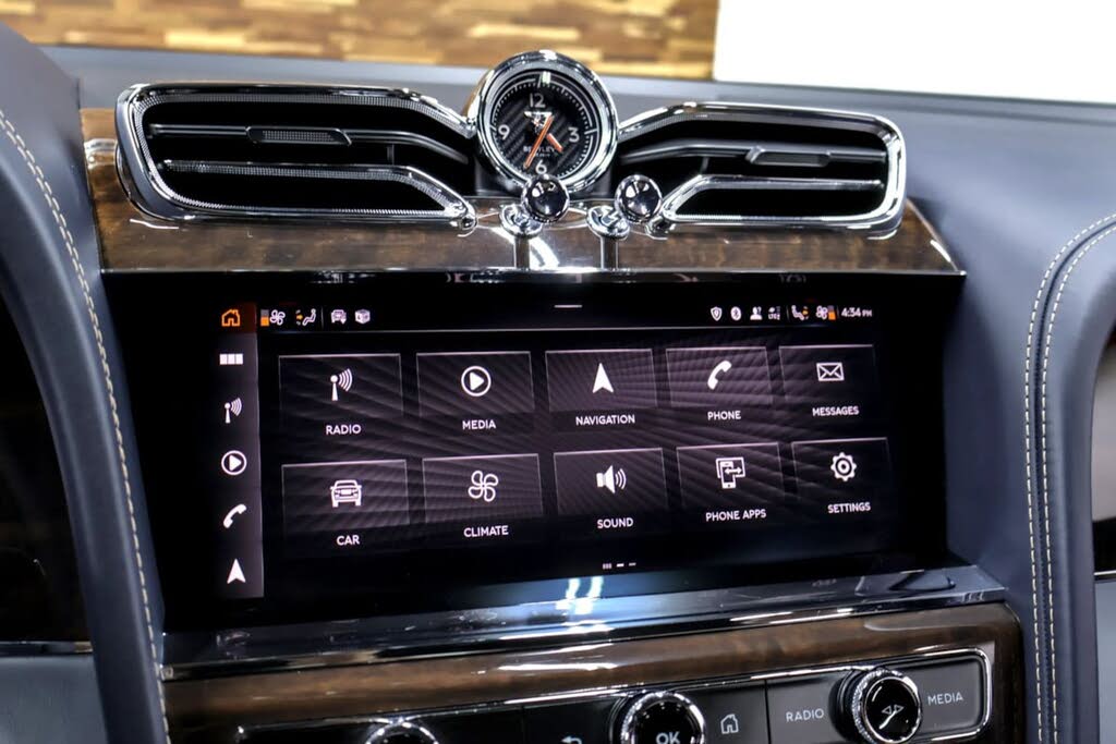2021 Bentley Bentayga V8 AWD photo 21
