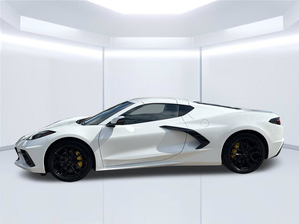 2027 Chevrolet Corvette Stingray 1LT Coupe RWD photo 2 of 24