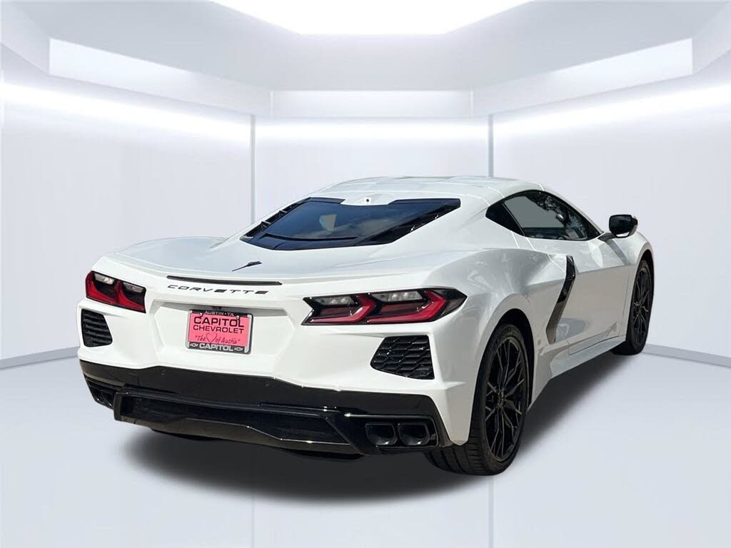 2027 Chevrolet Corvette Stingray 1LT Coupe RWD photo 5 of 24