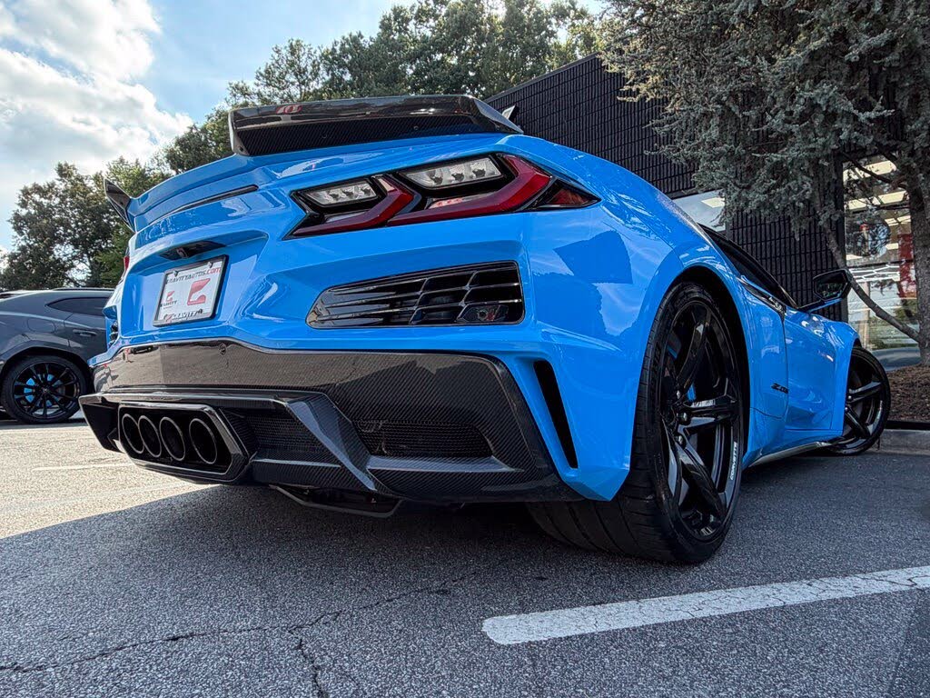 2023 Chevrolet Corvette Z06 3LZ Convertible RWD photo 13