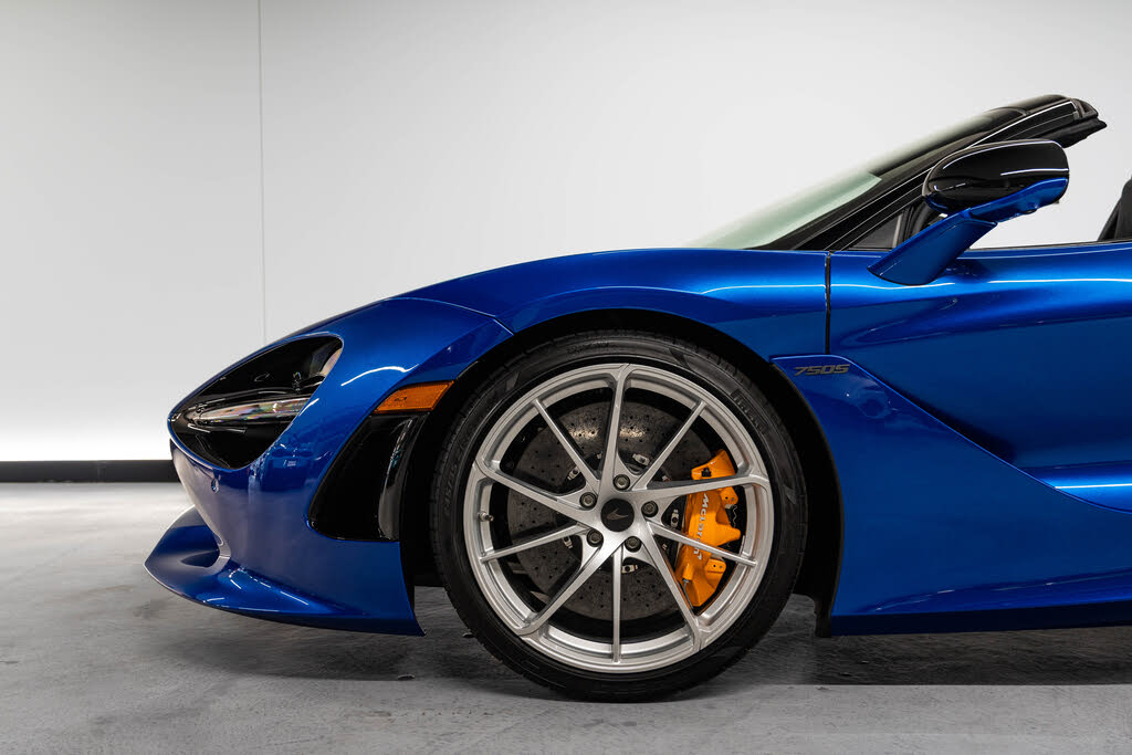 2027 McLaren 750S Spider RWD photo 11