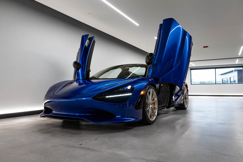 2027 McLaren 750S Spider RWD photo 18