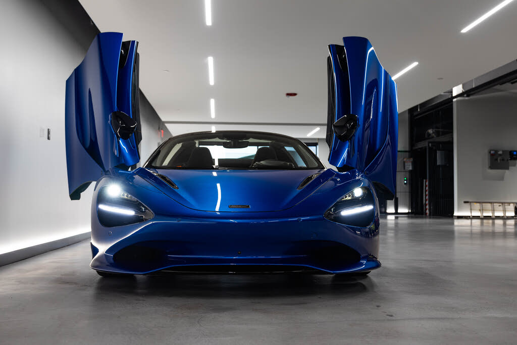 2027 McLaren 750S Spider RWD photo 19