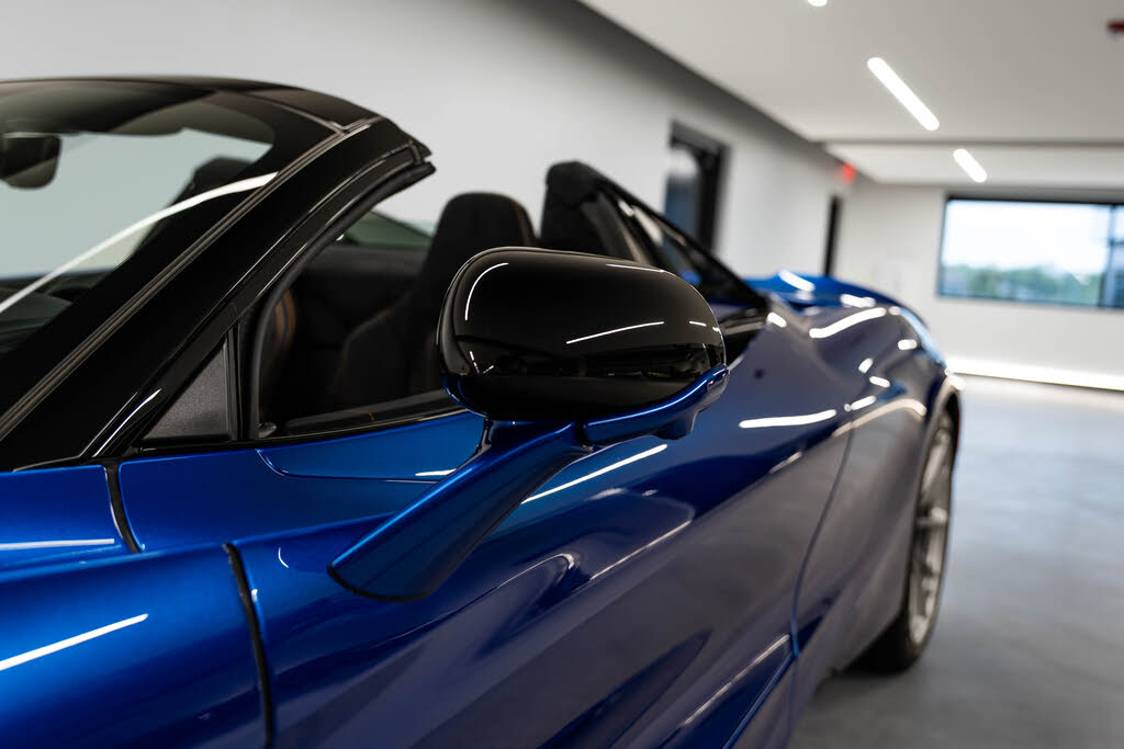 2027 McLaren 750S Spider RWD photo 23