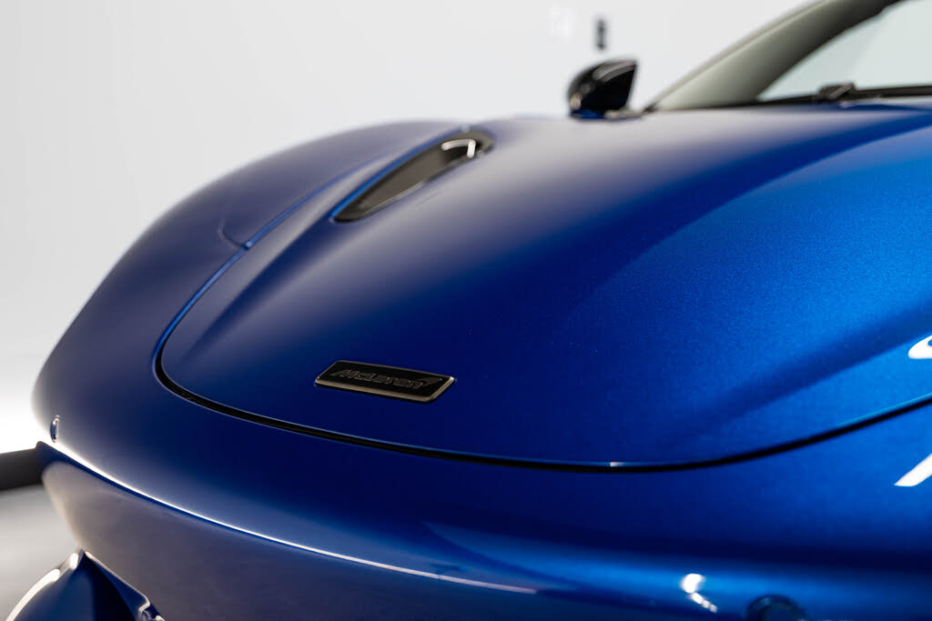 2027 McLaren 750S Spider RWD photo 7