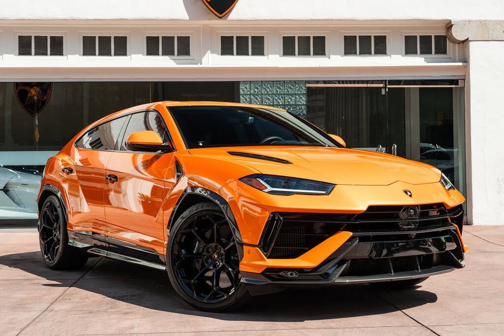 2024 Lamborghini Urus Performante AWD