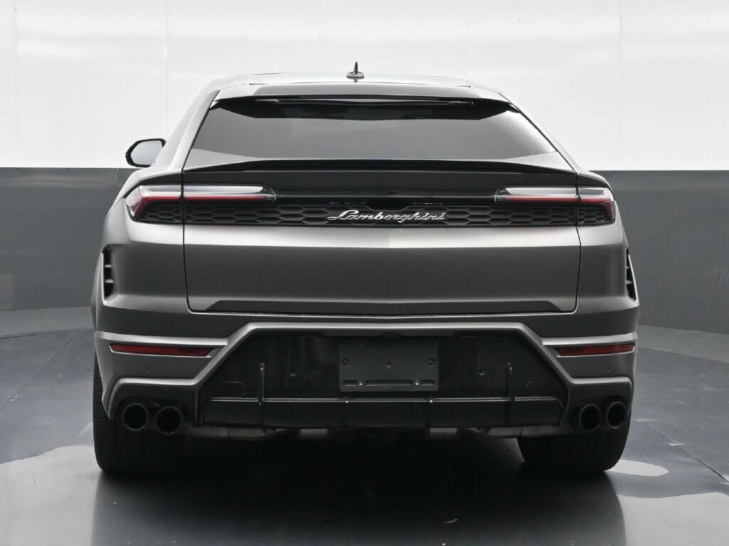 2025 Lamborghini Urus SE AWD photo 16