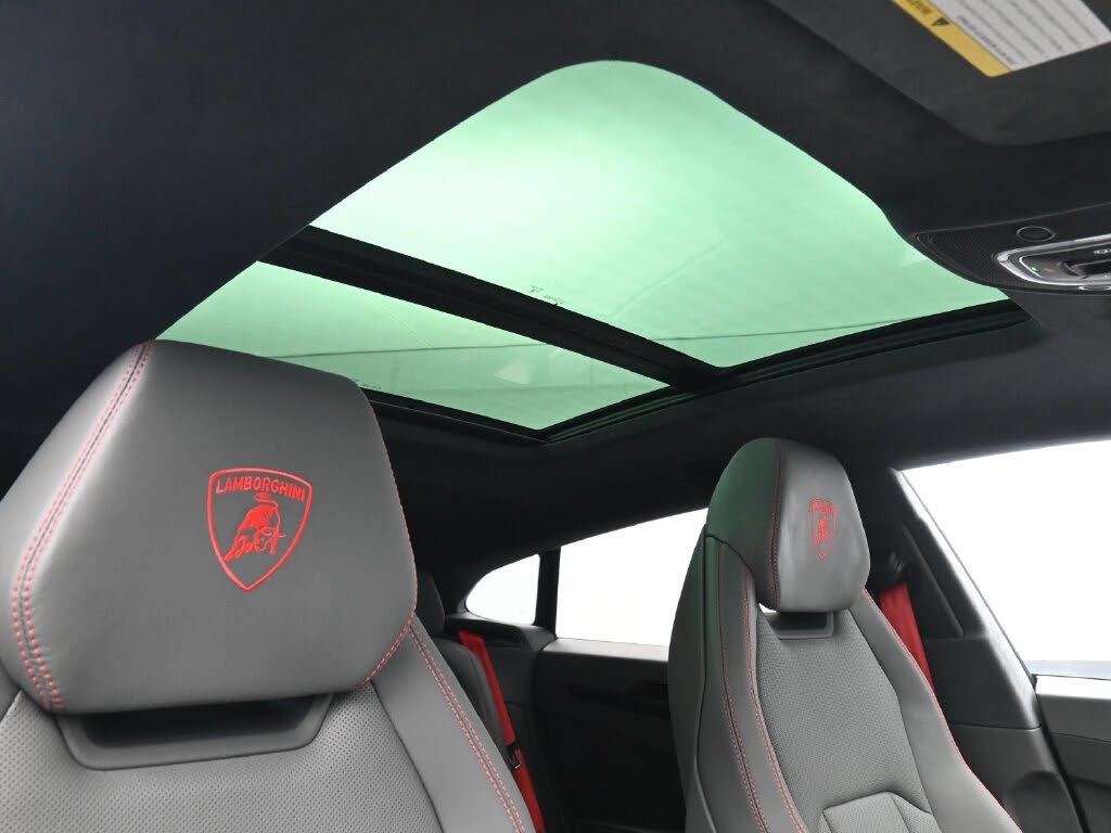 2025 Lamborghini Urus SE AWD photo 24