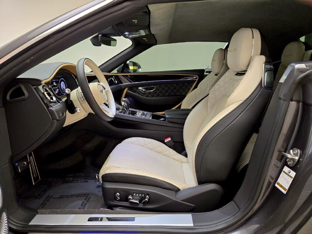 2021 Bentley Continental GTC V8 AWD photo 14
