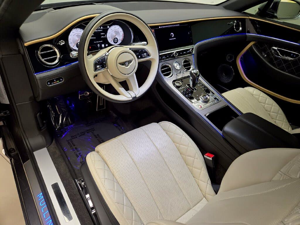 2021 Bentley Continental GTC V8 AWD photo 16