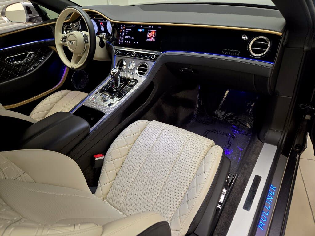 2021 Bentley Continental GTC V8 AWD photo 4