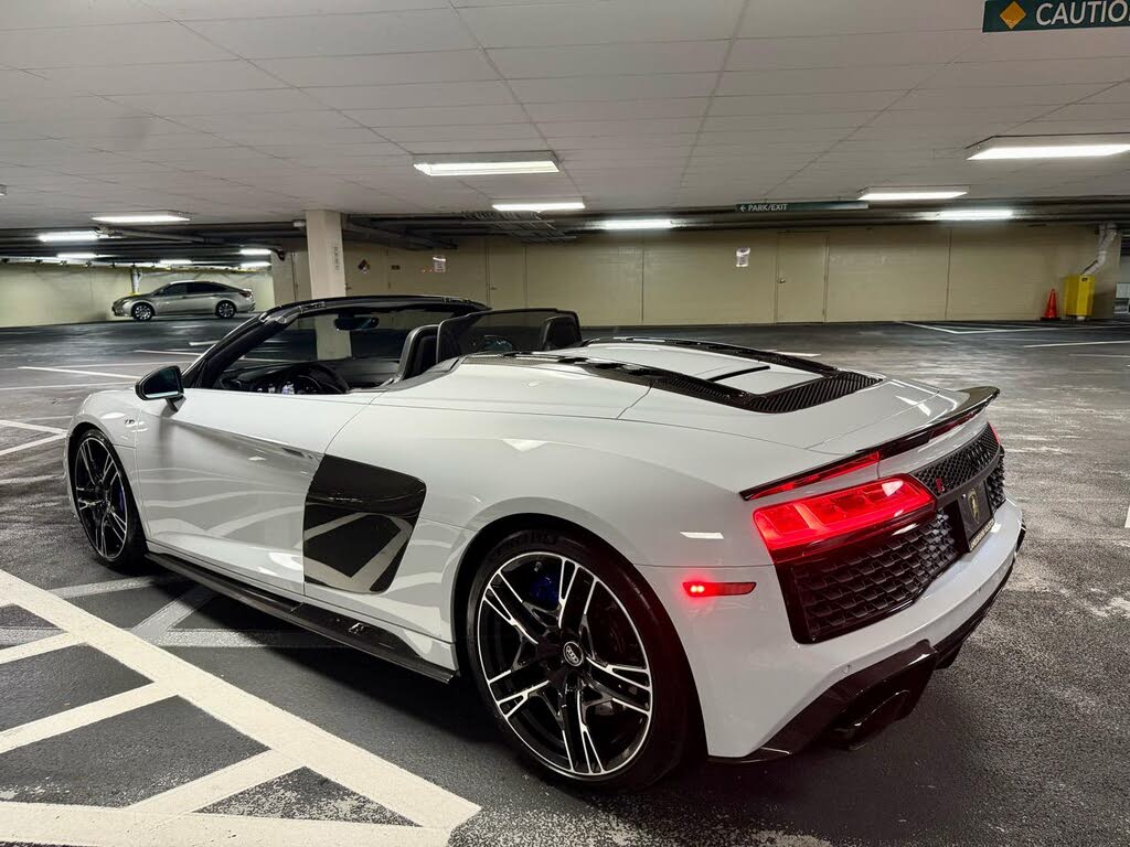 2021 Audi R8 quattro V10 Performance Spyder AWD photo 12 of 24