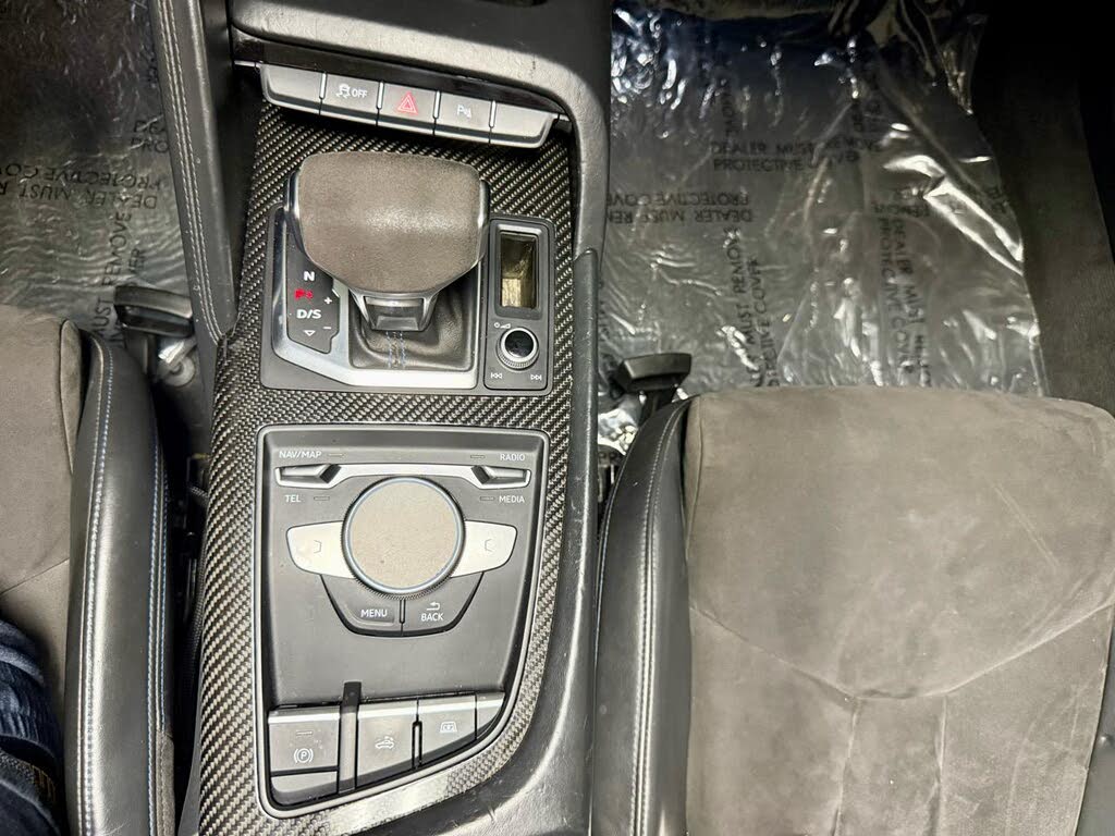2021 Audi R8 quattro V10 Performance Spyder AWD photo 23 of 24