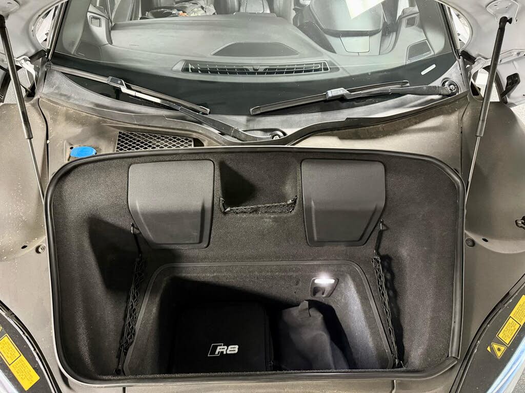 2021 Audi R8 quattro V10 Performance Spyder AWD photo 6 of 24