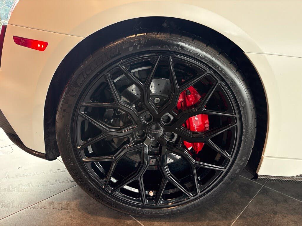 2021 Audi R8 quattro V10 Performance Coupe AWD photo 14 of 24
