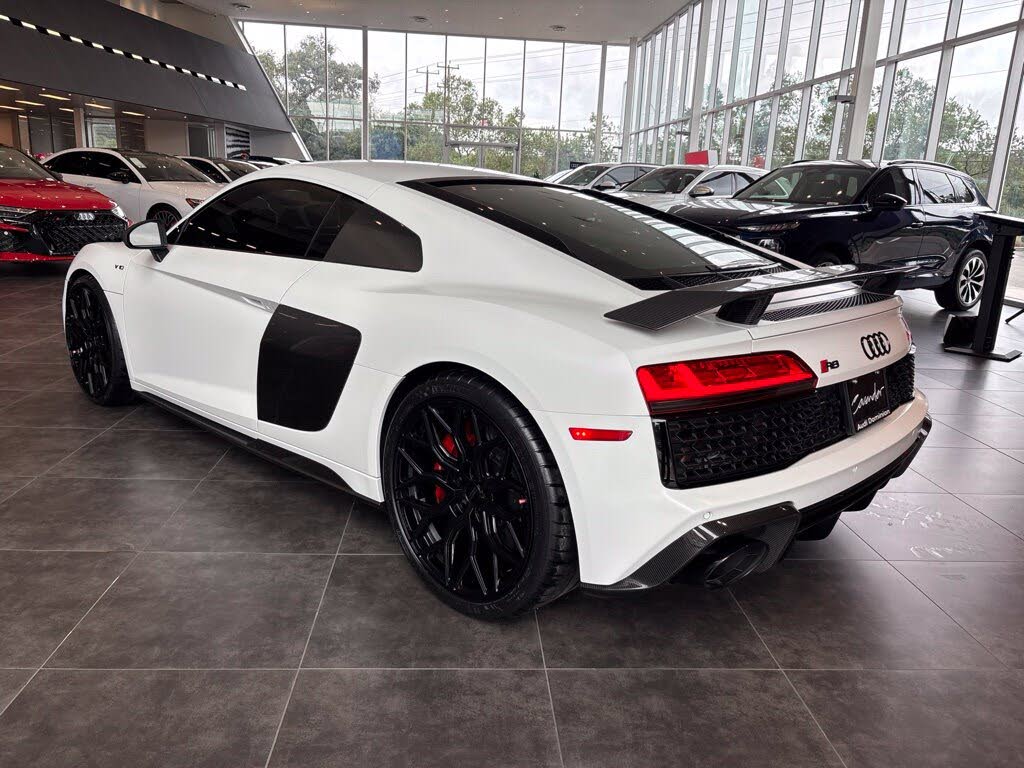 2021 Audi R8 quattro V10 Performance Coupe AWD photo 8 of 24