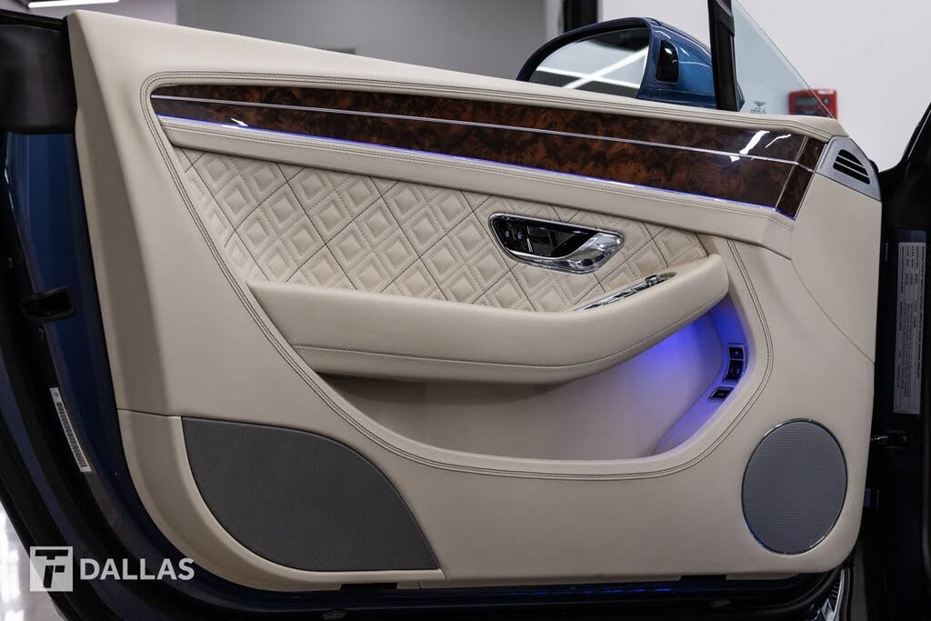 2020 Bentley Continental GTC photo 23