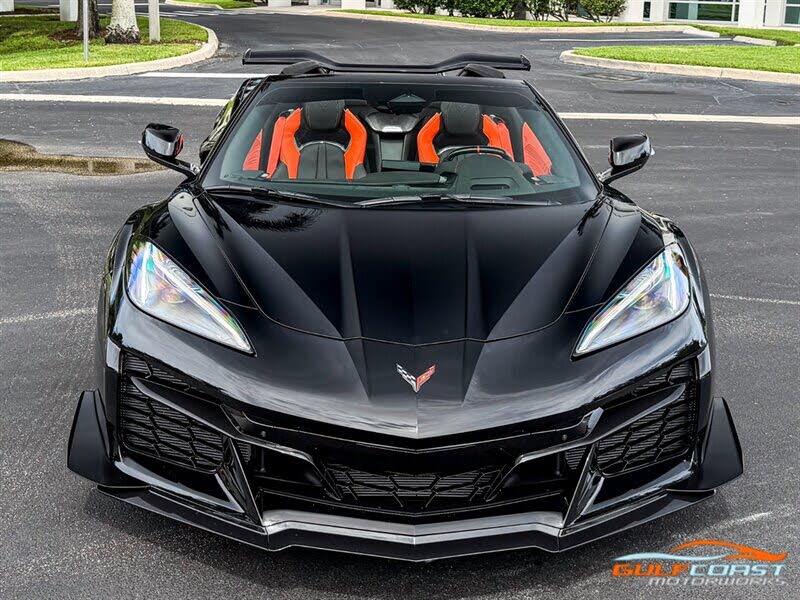 2025 Chevrolet Corvette Z06 3LZ Convertible RWD photo 5