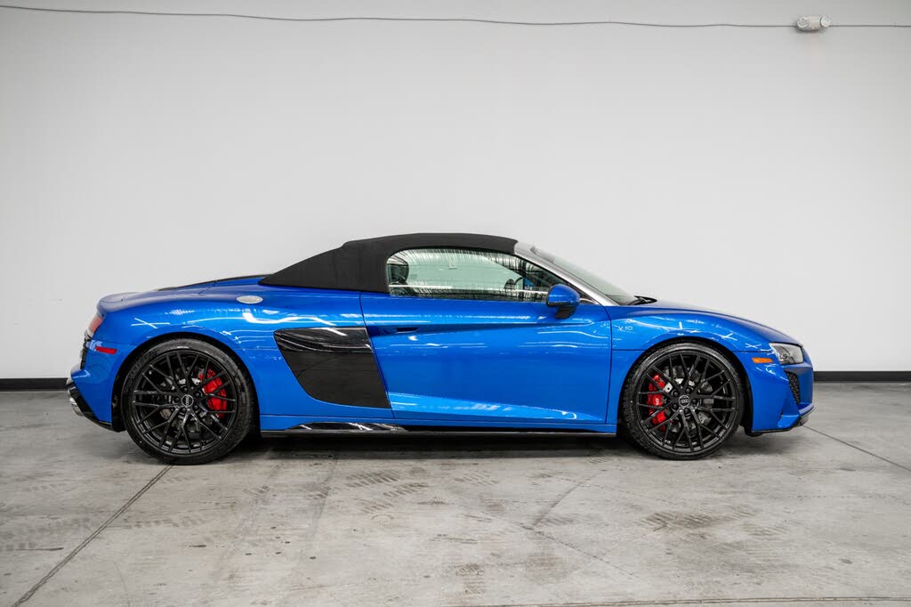 2020 Audi R8 quattro V10 Spyder AWD photo 17 of 24