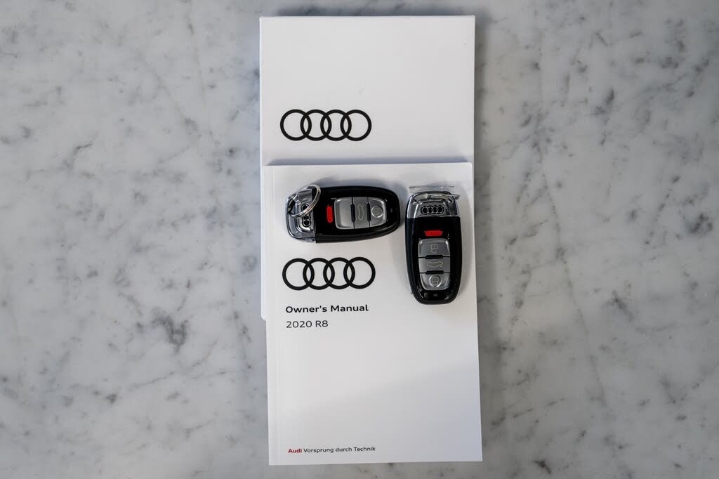 2020 Audi R8 quattro V10 Spyder AWD photo 20 of 24