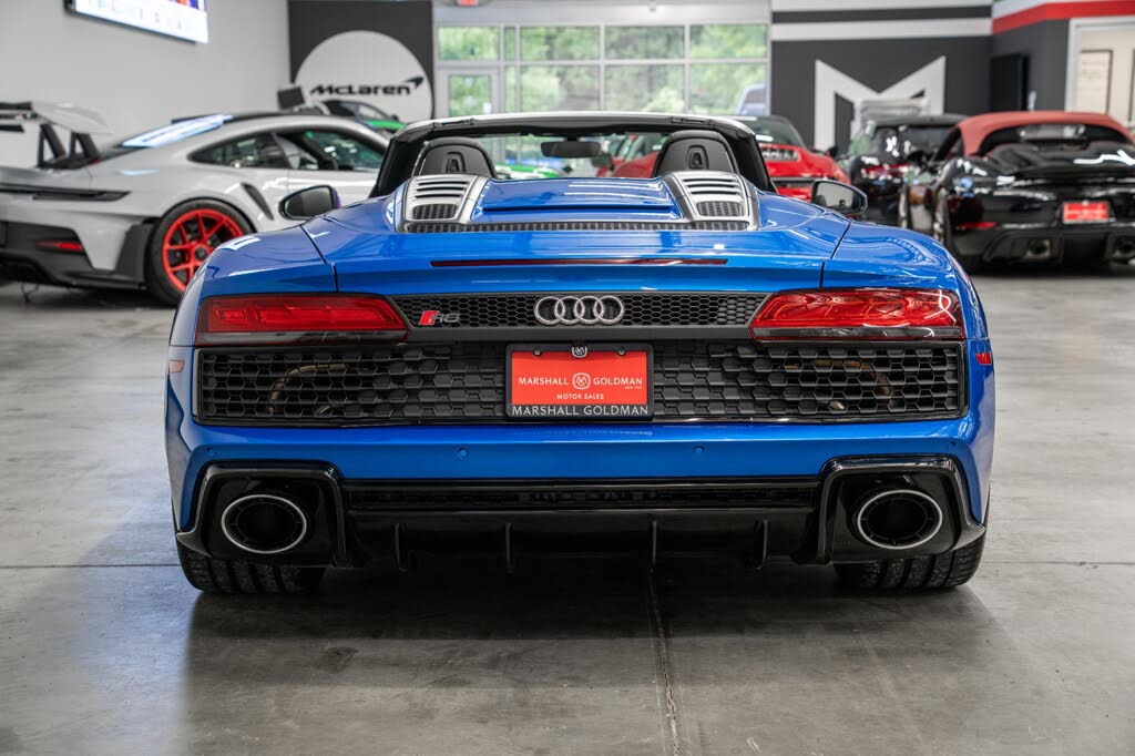 2020 Audi R8 quattro V10 Spyder AWD photo 7 of 24