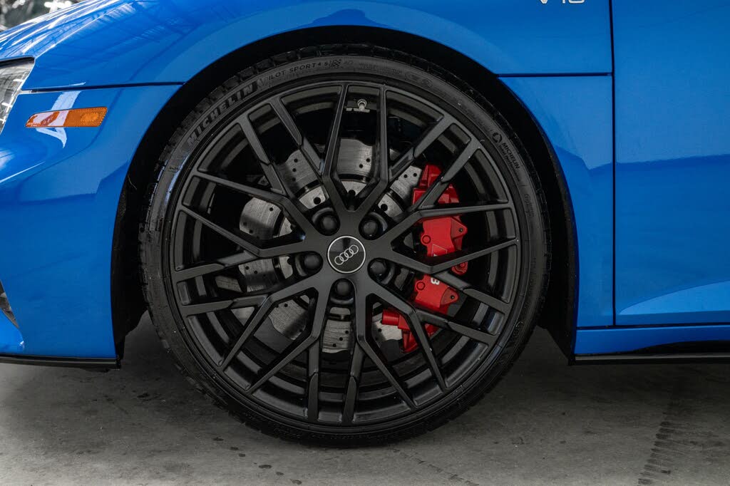 2020 Audi R8 quattro V10 Spyder AWD photo 9 of 24