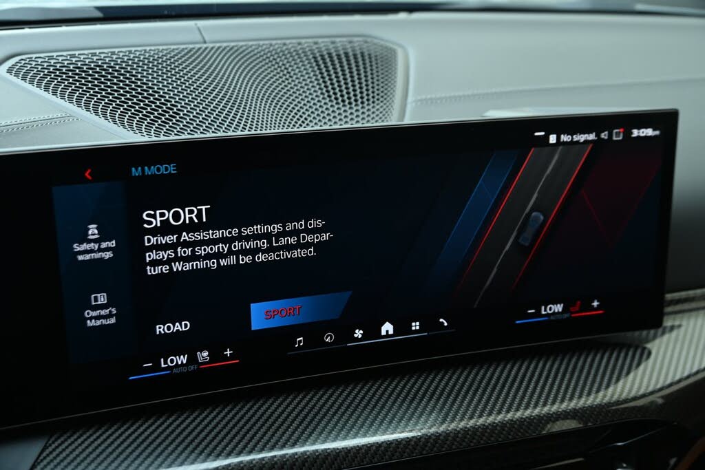 2025 BMW M3 RWD photo 20