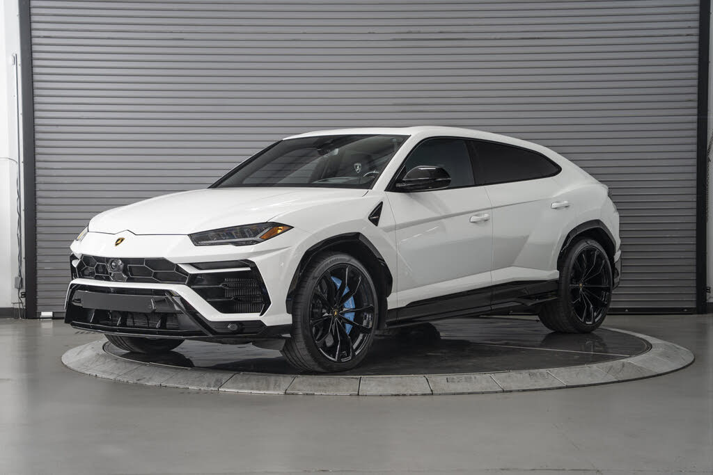 2022 Lamborghini Urus AWD