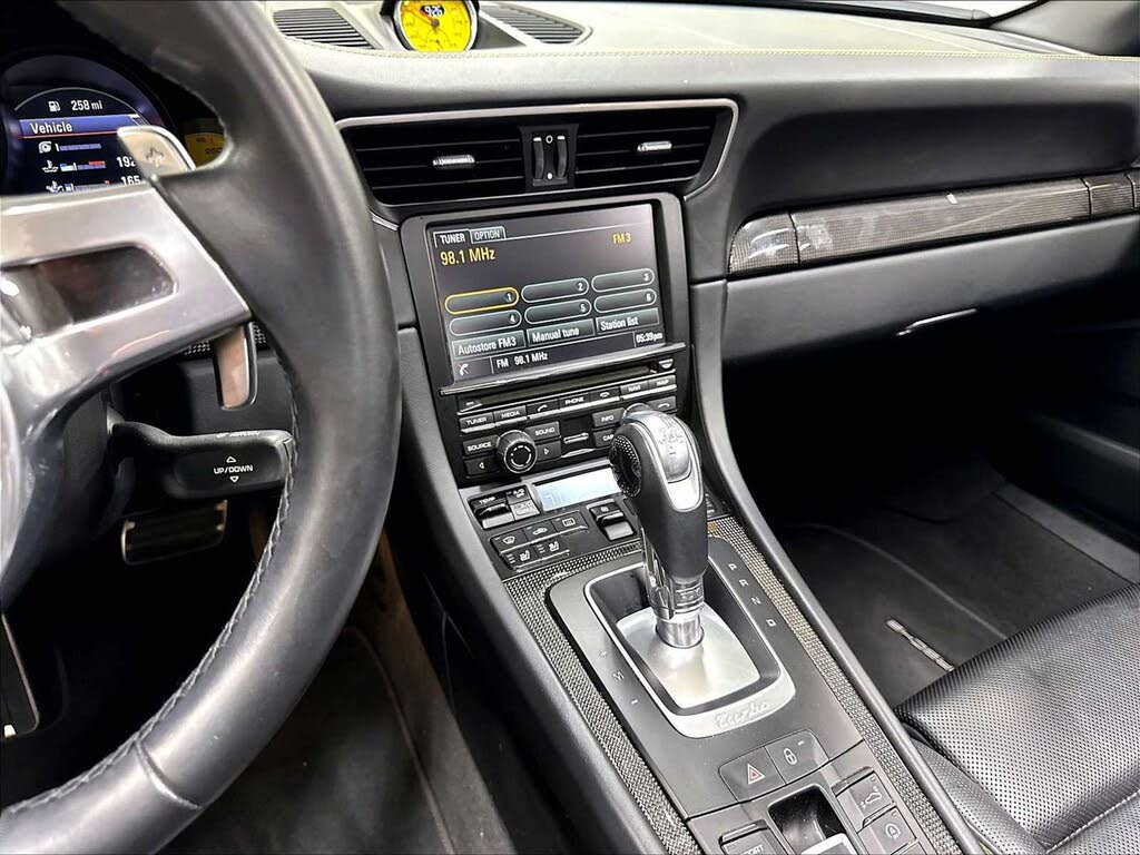 2014 Porsche 911 Turbo S Cabriolet AWD photo 18 of 24