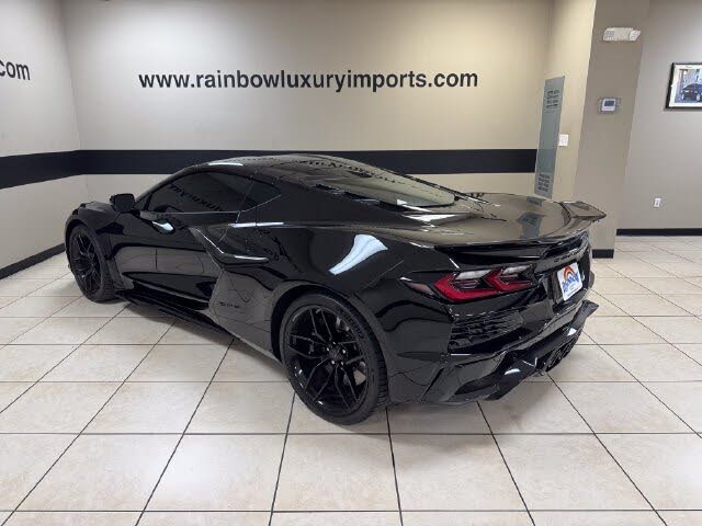 2025 Chevrolet Corvette Z06 2LZ Coupe RWD photo 4