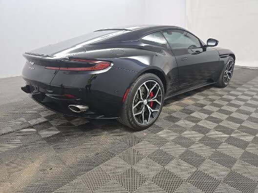 2019 Aston Martin DB11 V8 Coupe RWD