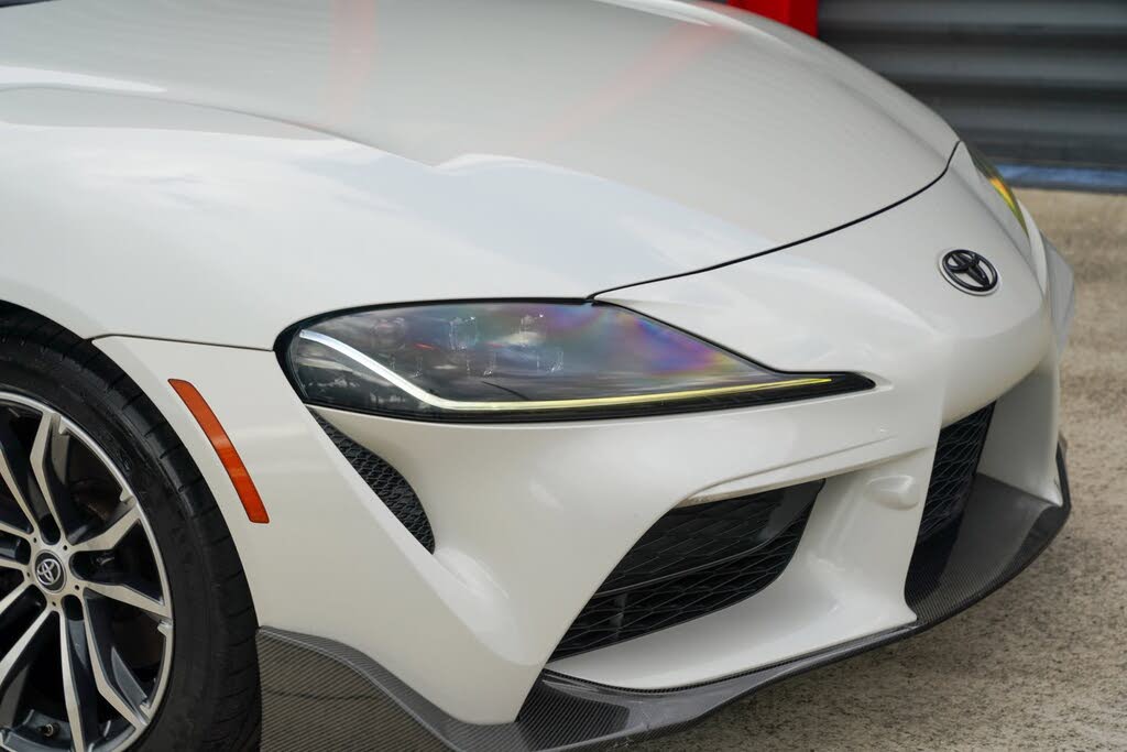 2021 Toyota Supra 2.0 RWD photo 2 of 24