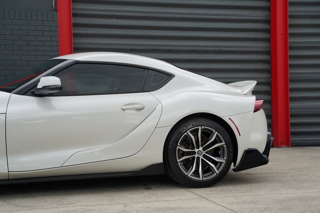 2021 Toyota Supra 2.0 RWD photo 8 of 24