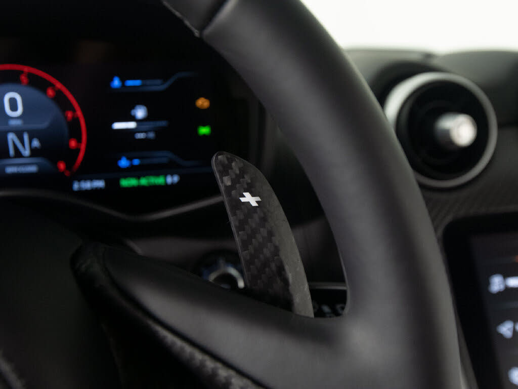 2027 McLaren GTS RWD photo 16