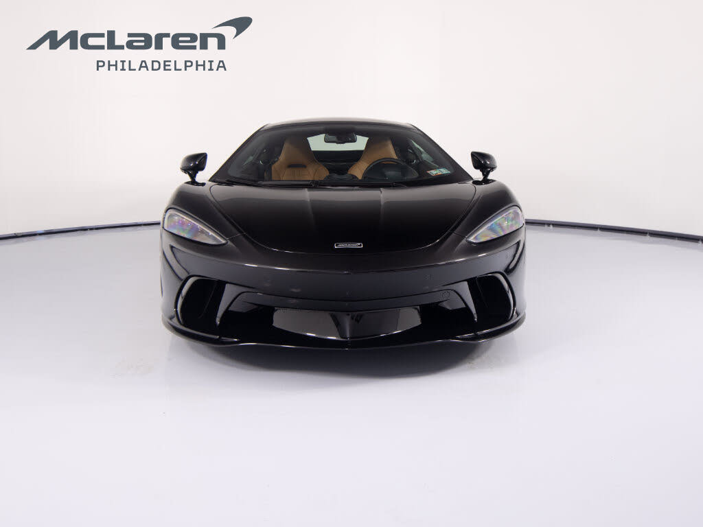 2027 McLaren GTS RWD photo 3