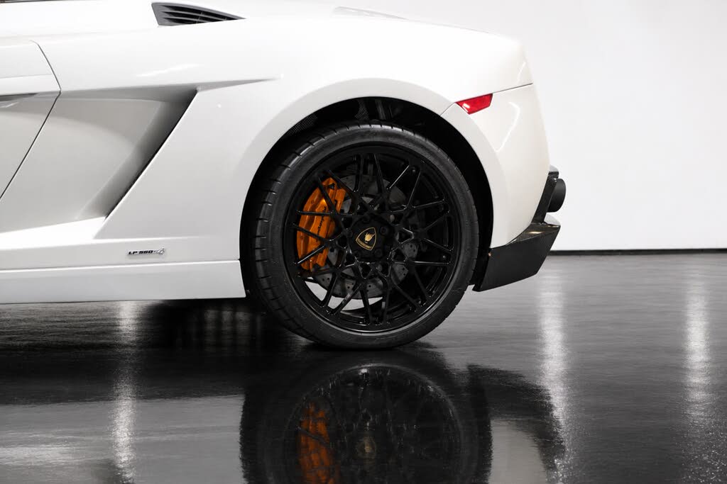 2010 Lamborghini Gallardo LP 560-4 Spyder AWD photo 11