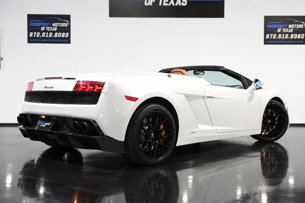 2010 Lamborghini Gallardo LP 560-4 Spyder AWD photo 15