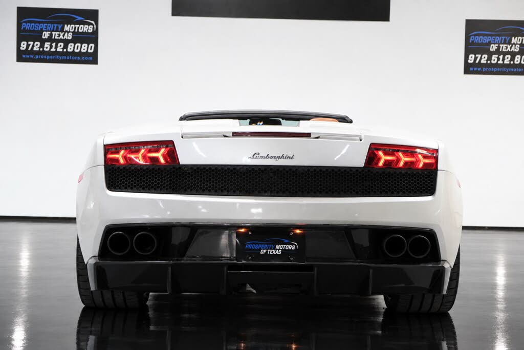 2010 Lamborghini Gallardo LP 560-4 Spyder AWD photo 17