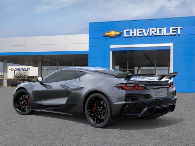 2027 Chevrolet Corvette Z06 1LZ Coupe RWD photo 3 of 24