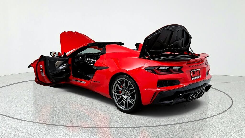 2025 Chevrolet Corvette Z06 2LZ Convertible RWD photo 11