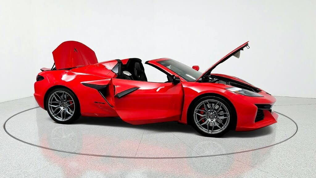 2025 Chevrolet Corvette Z06 2LZ Convertible RWD photo 14