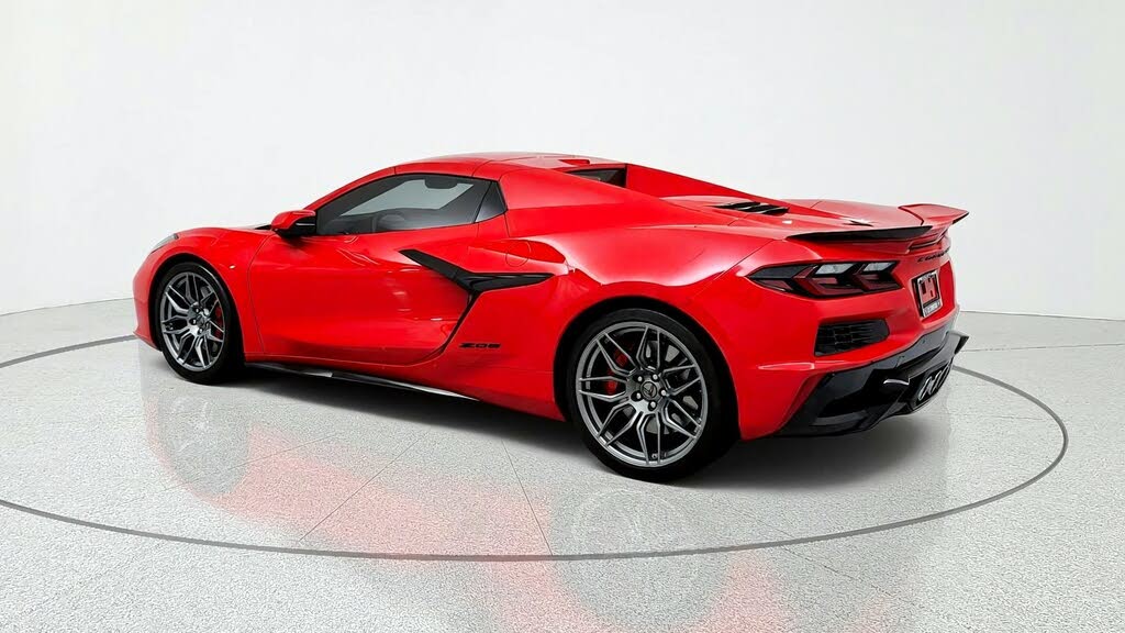 2025 Chevrolet Corvette Z06 2LZ Convertible RWD photo 3