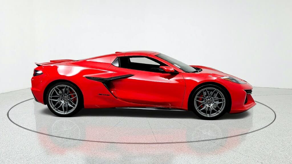 2025 Chevrolet Corvette Z06 2LZ Convertible RWD photo 6