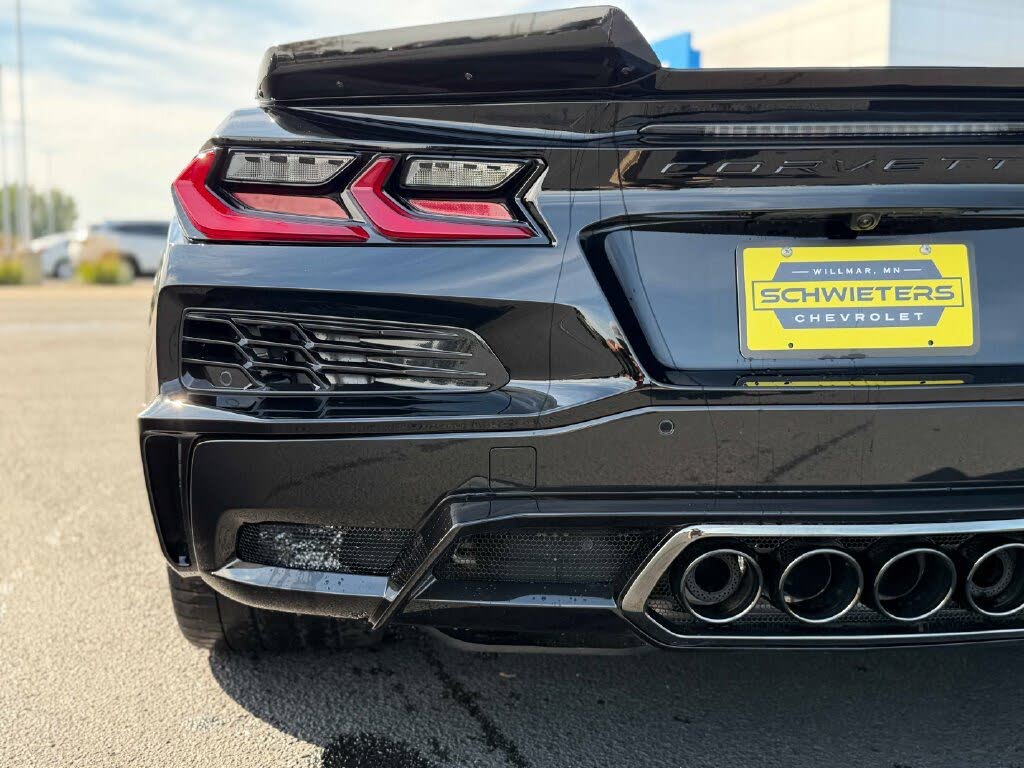 2027 Chevrolet Corvette Z06 1LZ Coupe RWD photo 11