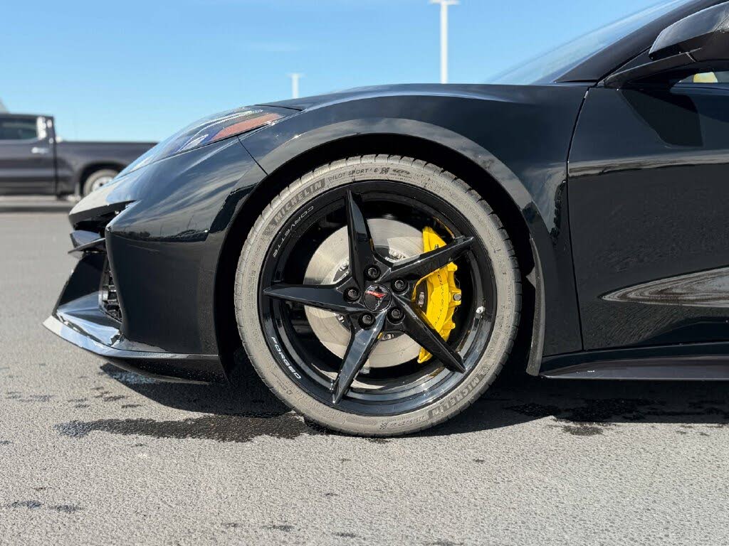 2027 Chevrolet Corvette Z06 1LZ Coupe RWD photo 14