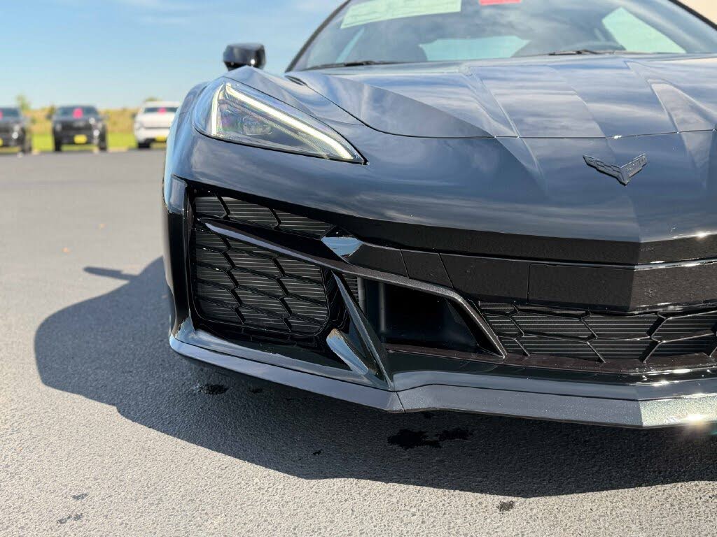 2027 Chevrolet Corvette Z06 1LZ Coupe RWD photo 4