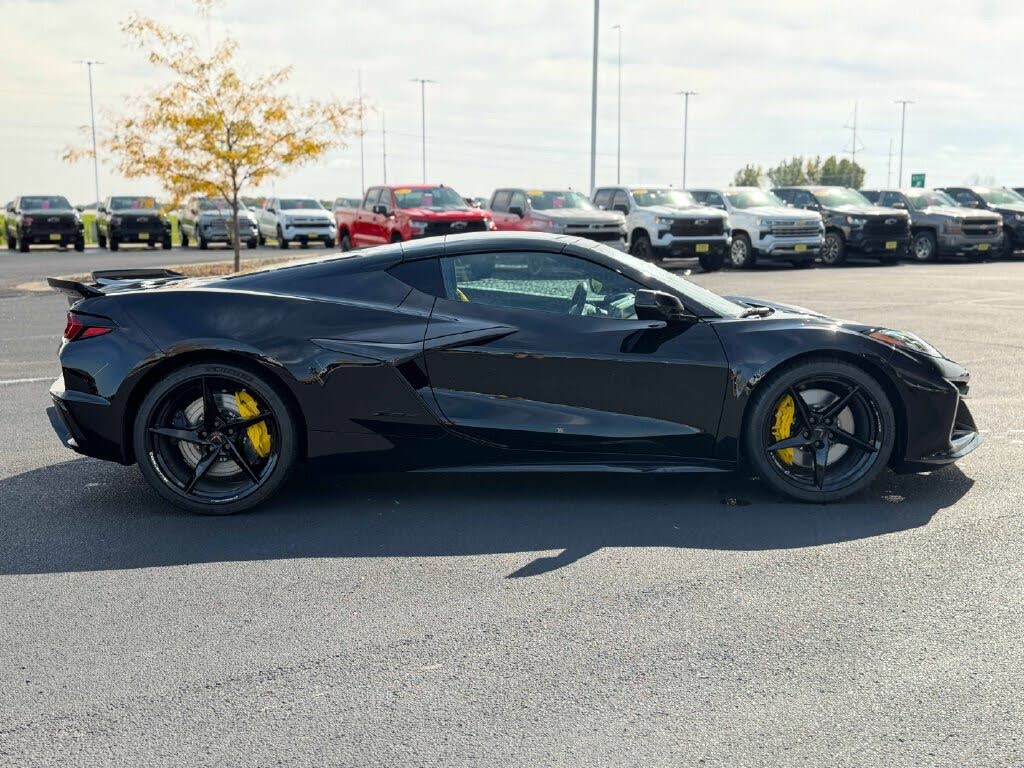 2027 Chevrolet Corvette Z06 1LZ Coupe RWD photo 6