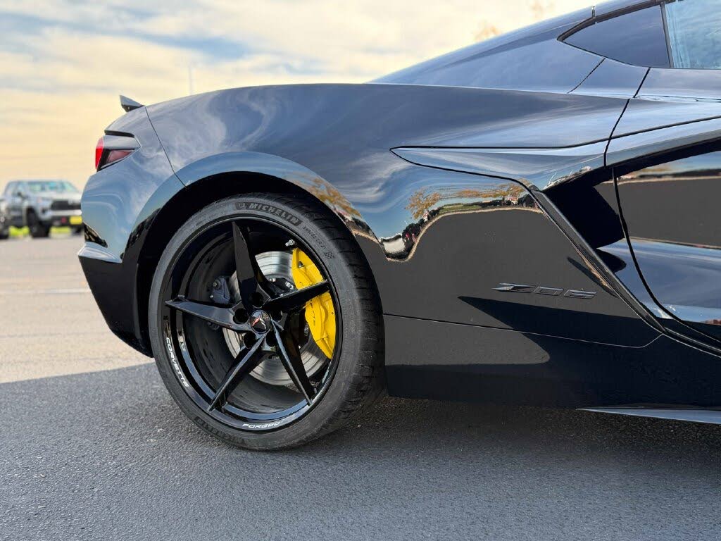 2027 Chevrolet Corvette Z06 1LZ Coupe RWD photo 7